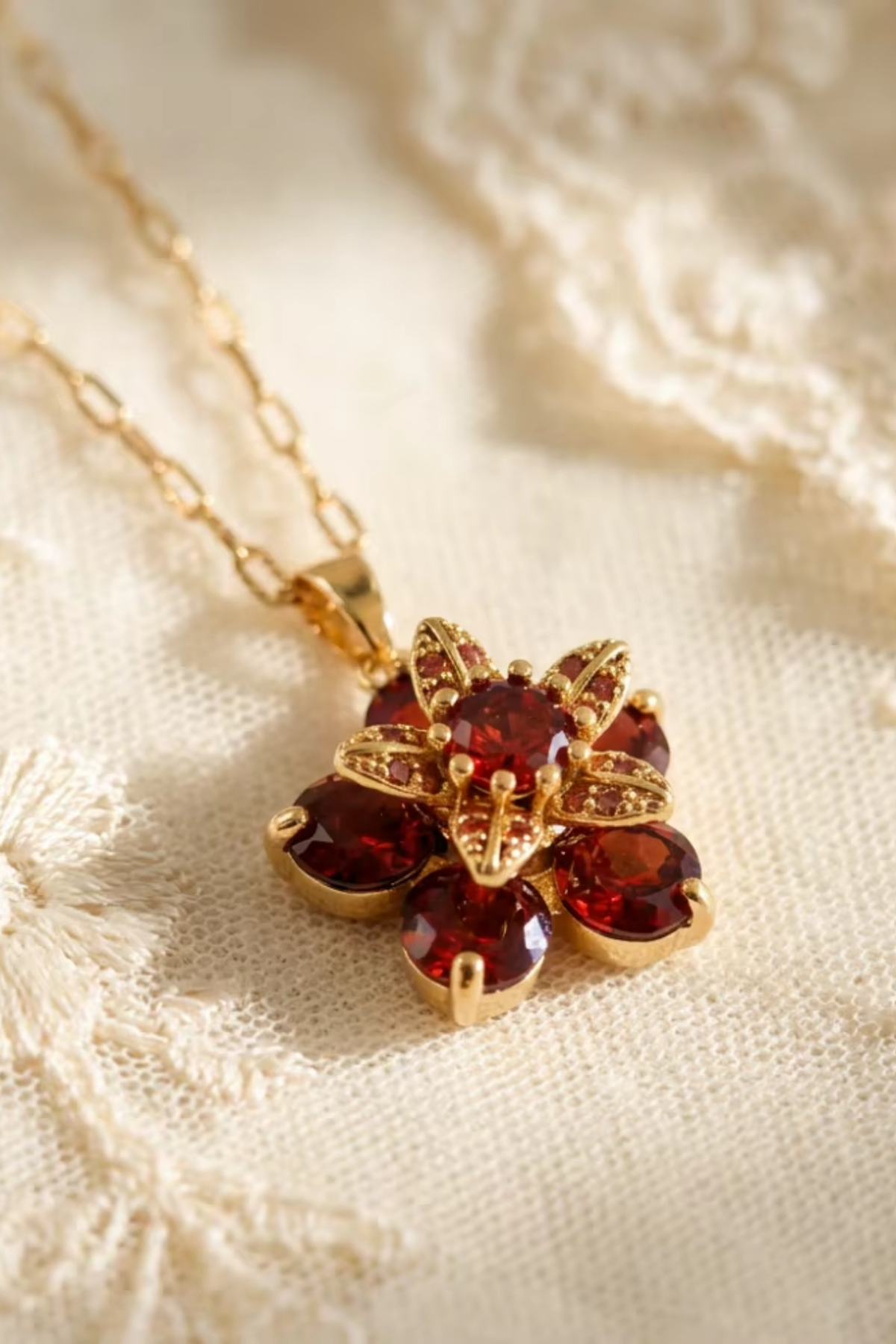 Fleur Necklace