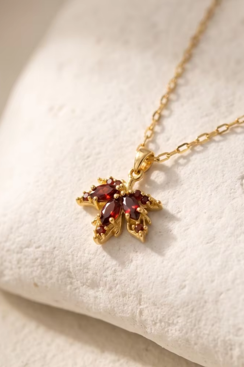 Fleur Necklace