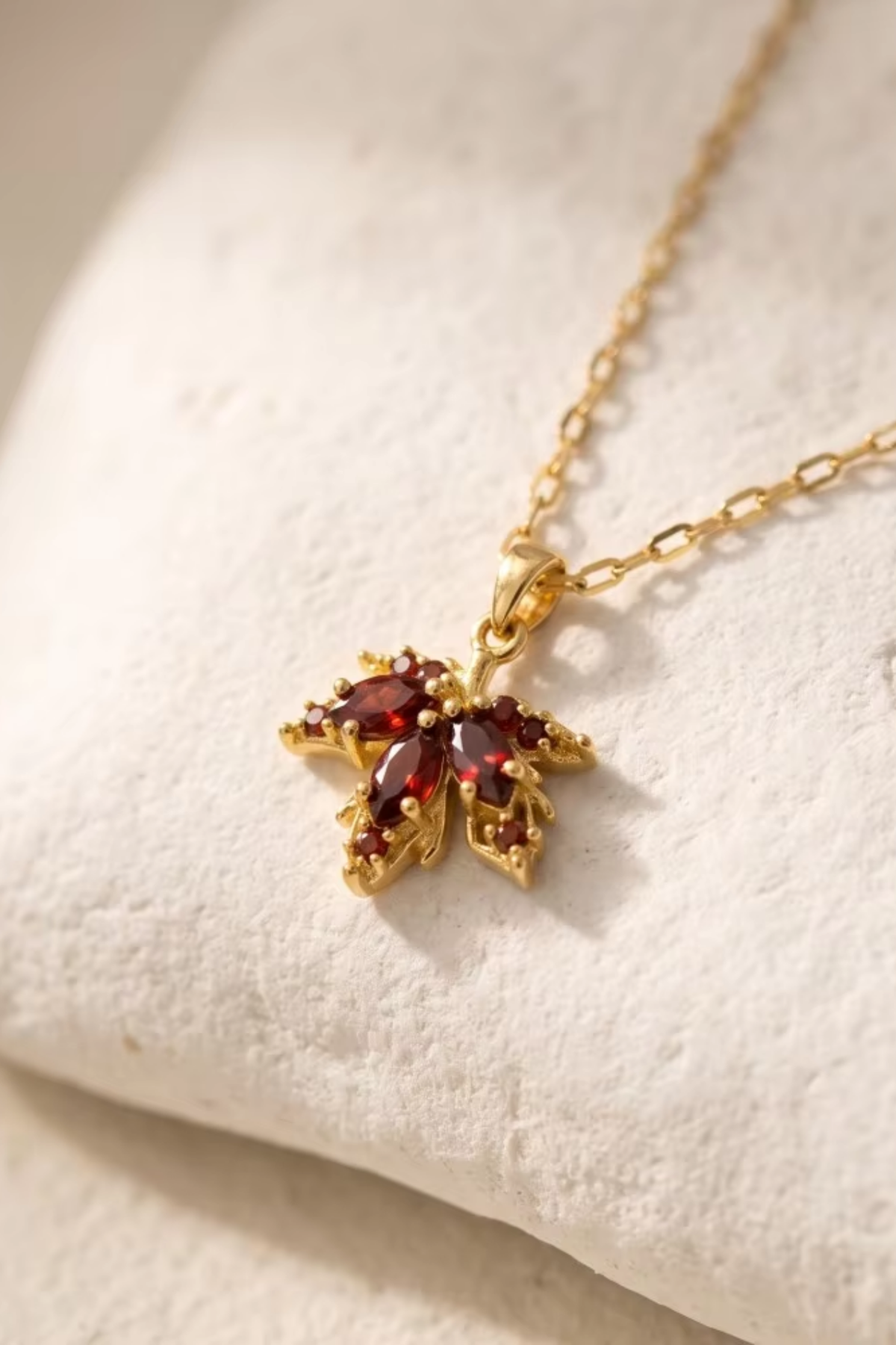Fleur Necklace