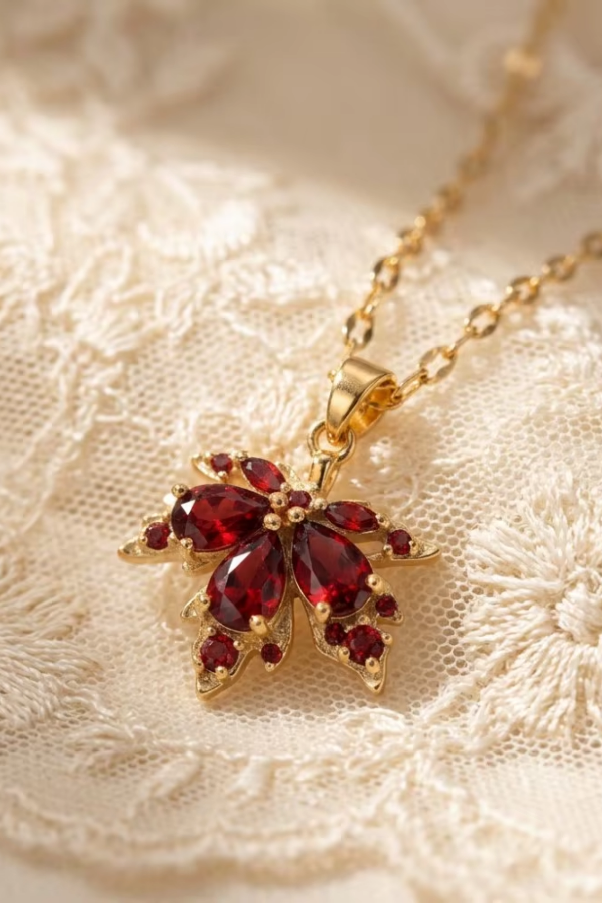 Fleur Necklace