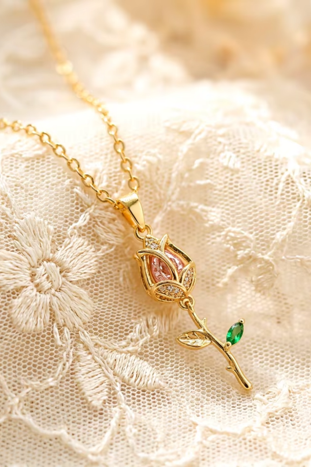Fleur Necklace