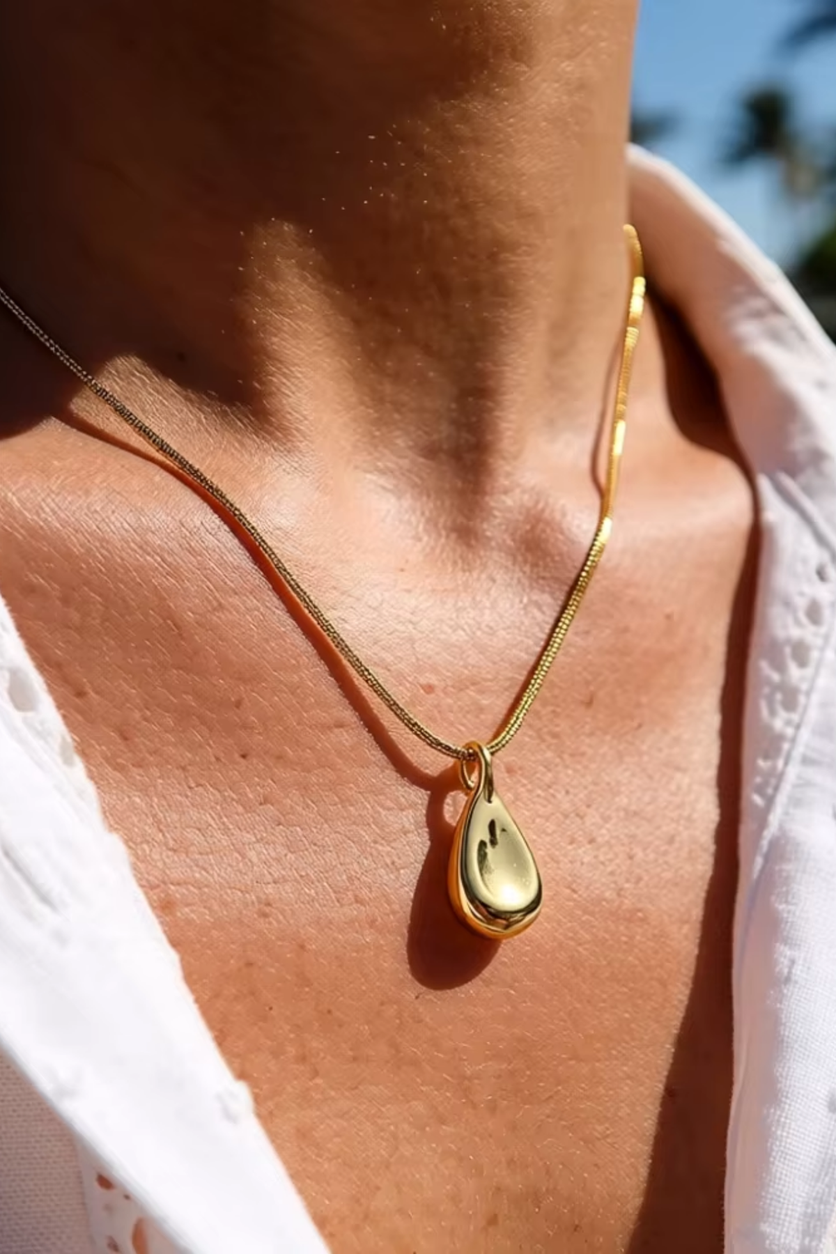 Aurea Drop Necklace