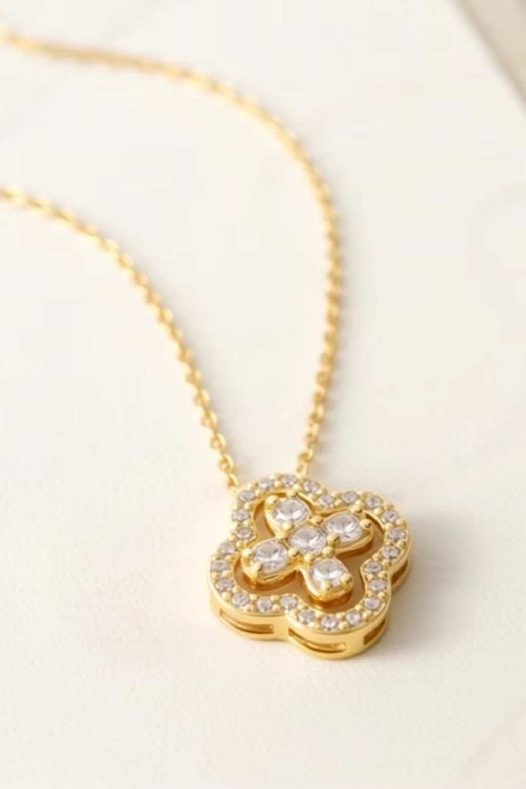 Fleur Crystal Necklace