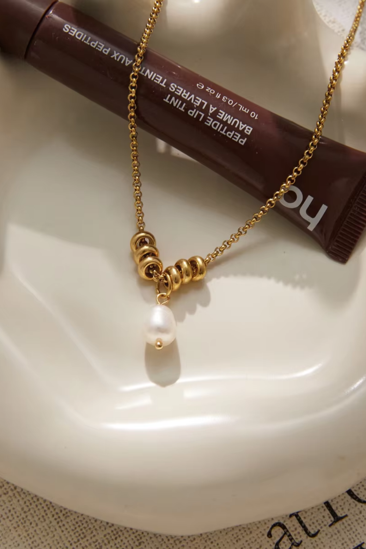 Elodie Pearl Necklace