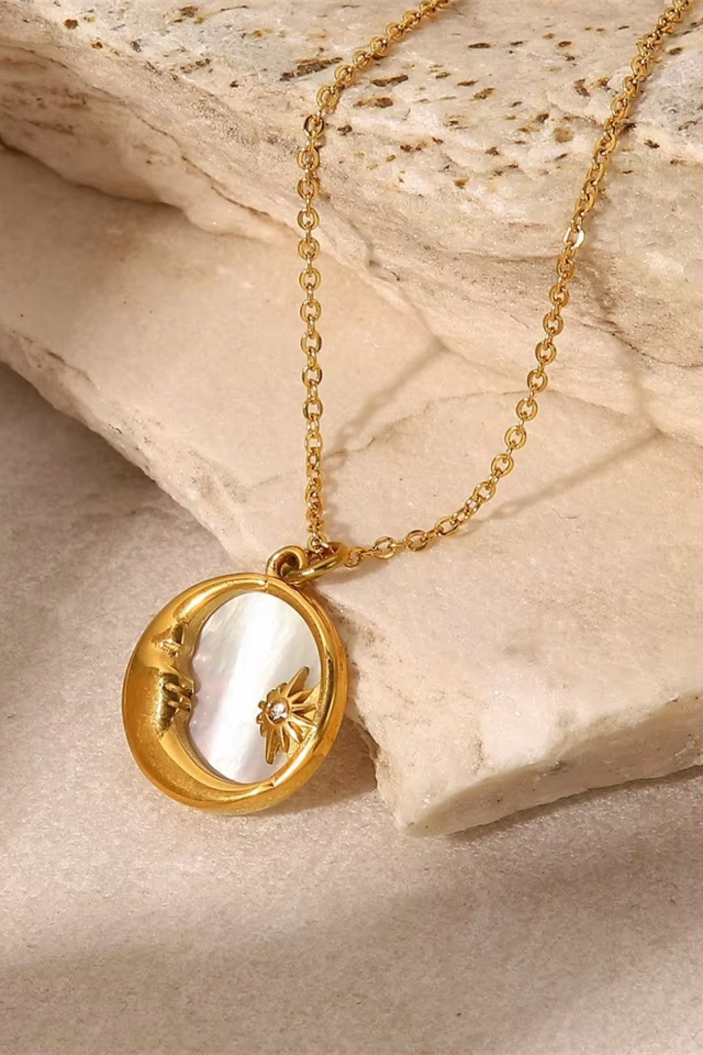 Solana Necklace