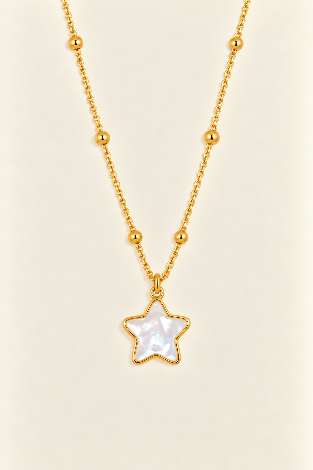 Lumière Moon Necklace